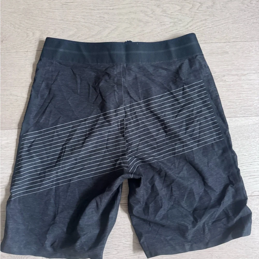 Men’s Rip Curl Board Shorts size 28